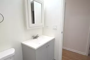 6638 Hazel St, Morton Grove, IL 60053 - Photo 8