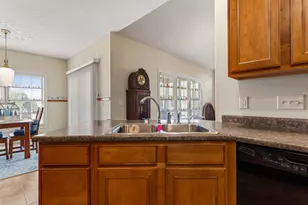 2315 Milan Ct, Champaign, IL 61822 - Photo 12