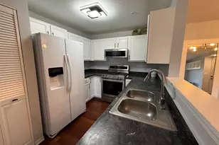 680 Mill Cir, Wheeling, IL 60090 - Photo 6