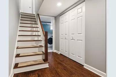 7641 Kilbourn Avenue, Skokie, IL 60076 - Photo 20