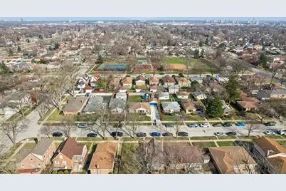 7641 Kilbourn Avenue, Skokie, IL 60076 - Photo 40