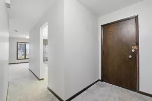 1050 Holbrook Rd, Homewood, IL 60430 - Photo 10