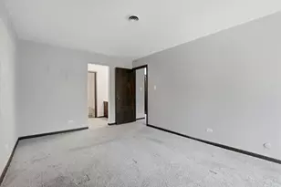 1050 Holbrook Rd, Homewood, IL 60430 - Photo 12