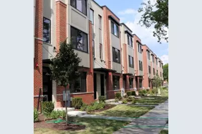 308 E Lincoln Street #308, Mount Prospect, IL 60056 - Photo 1