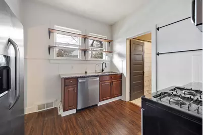 1150 Cedar Avenue, Elgin, IL 60120 - Photo 12