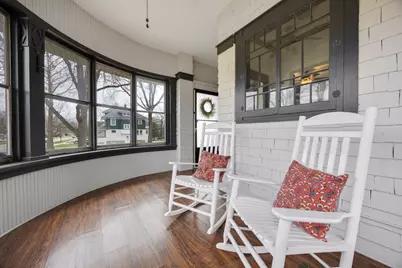 1150 Cedar Avenue, Elgin, IL 60120 - Photo 4