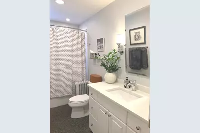 711 Austin Street #301, Evanston, IL 60202 - Photo 8