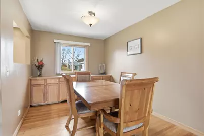 130 N Horner Lane, Mount Prospect, IL 60056 - Photo 6