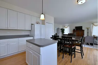 230 Stickley Lane, Lake in the Hills, IL 60156 - Photo 16