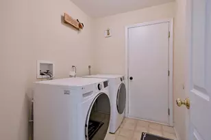 230 Stickley Ln, Lake in the Hills, IL 60156 - Photo 38