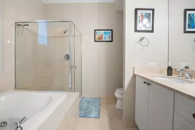 1237 W Farwell Avenue #2E, Chicago, IL 60626 - Photo 12