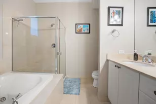 1237 W Farwell Ave, Chicago, IL 60626 - Photo 12