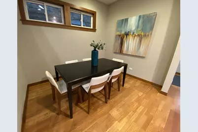 4114 N Bell Avenue, Chicago, IL 60618 - Photo 6