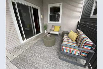 4114 N Bell Avenue, Chicago, IL 60618 - Photo 12