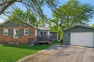 26814 N Genesee St, Wauconda, IL 60084 - Photo 1