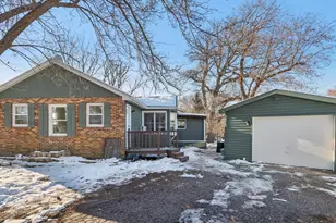 26814 N Genesee St, Wauconda, IL 60084 - Photo 1