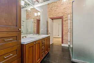 1727 S Indiana Ave, Chicago, IL 60616 - Photo 18