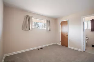 61 Miller Rd, Lake Zurich, IL 60047 - Photo 14