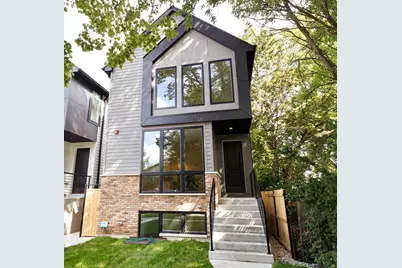 4714 N Kennicott Avenue, Chicago, IL 60630 - Photo 1