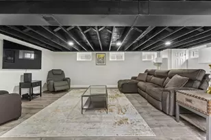 348 N Shady Ln, Elmhurst, IL 60126 - Photo 24