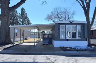 1336 Douglas Ave, Montgomery, IL 60538 - Photo 1