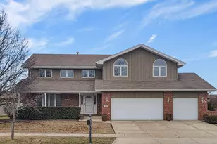 8548 Monaghan Dr, Tinley Park, IL 60487 - Photo 1