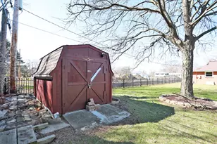 409 Lexington Dr, Schaumburg, IL 60173 - Photo 34