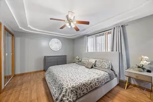 5446 S Rutherford Ave, Chicago, IL 60638 - Photo 16