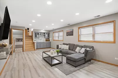 5446 S Rutherford Avenue, Chicago, IL 60638 - Photo 12