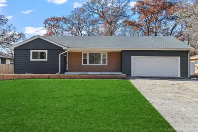 17740 Clyde Avenue, Lansing, IL 60438 - Photo 1