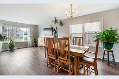 871 Brandt Drive, Lake in the Hills, IL 60156 - Photo 4