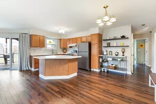 871 Brandt Dr, Lake in the Hills, IL 60156 - Photo 6