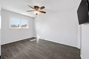 3820 Emerson Dr, Schiller Park, IL 60176 - Photo 12