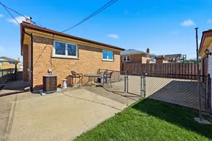 3820 Emerson Dr, Schiller Park, IL 60176 - Photo 30