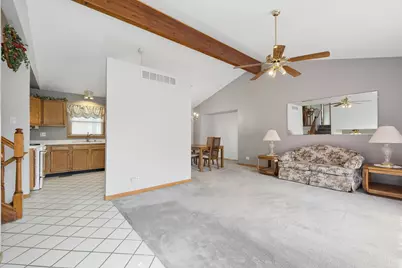 752 Rosanne Street, Lockport, IL 60441 - Photo 4