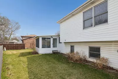 752 Rosanne Street, Lockport, IL 60441 - Photo 18