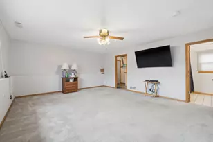 752 Rosanne St, Lockport, IL 60441 - Photo 10