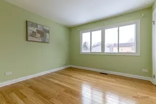 2431 Cobblewood Dr, Northbrook, IL 60062 - Photo 24