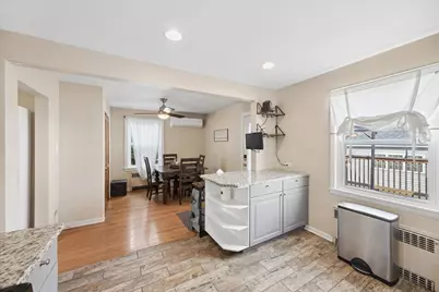 3813 N Cumberland Avenue, Chicago, IL 60634 - Photo 4