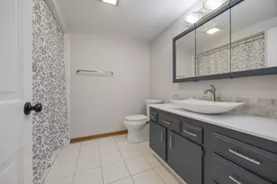 905 Kennebec Ln, Naperville, IL 60563 - Photo 20