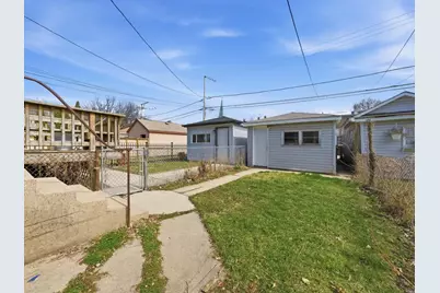 11223 S Forrestville Avenue, Chicago, IL 60628 - Photo 22