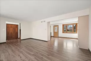 13608 Glen Eagle Ct, Orland Park, IL 60462 - Photo 6