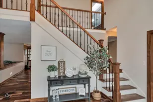 11503 Ellwood Greens Rd, Genoa, IL 60135 - Photo 6