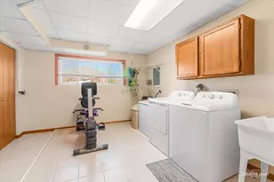 273 Bastian Dr, Sugar Grove, IL 60554 - Photo 16