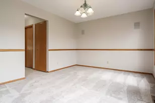 7448 Keystone Pl, Caledonia, IL 61011 - Photo 8