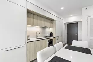 211 N Harbor Dr, Chicago, IL 60601 - Photo 4