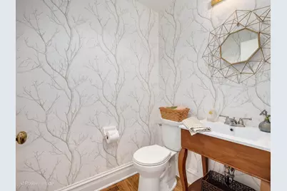 11 Manchester Lane, Elmhurst, IL 60126 - Photo 16