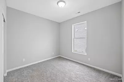 527 S Preston Street, Cortland, IL 60112 - Photo 6
