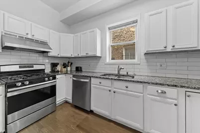 3348 W Le Moyne Street, Chicago, IL 60651 - Photo 10