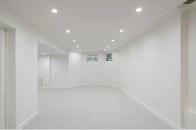 2854 N Francisco Avenue, Chicago, IL 60618 - Photo 42